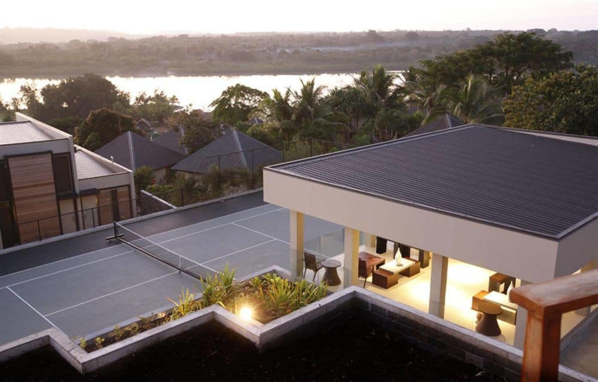 The Terraces Boutique Apartments Port Vila Exterior photo